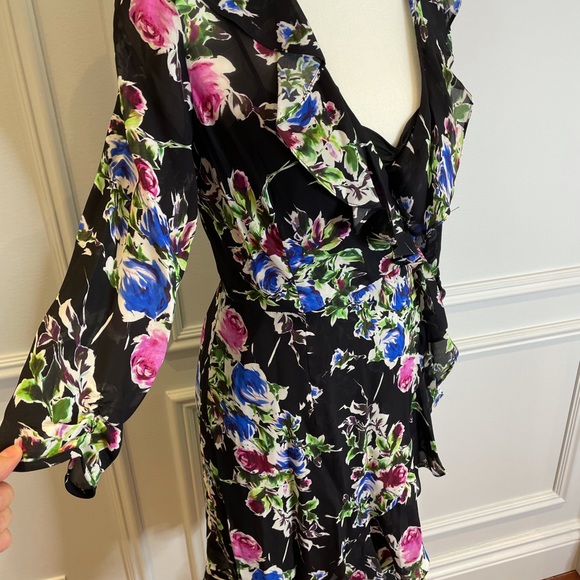 Milly NWT 6 Silk floral wrap dress with slip - Picture 1 of 14